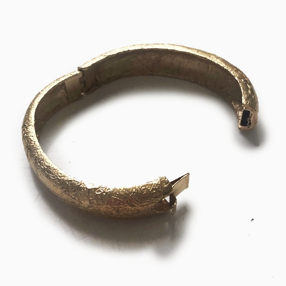 Givenchy Bracelet Hinged Bangle Gold Foil Stamp Vintage HTF Luxury - Picture 5 of 8